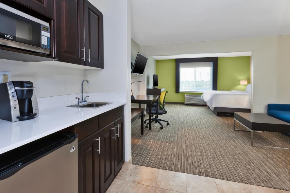 Room image 5