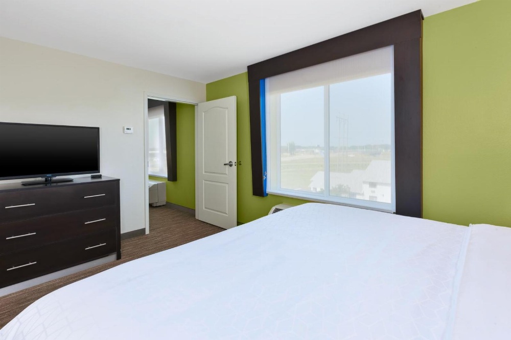 Holiday Inn Express & Suites - Effingham Main image